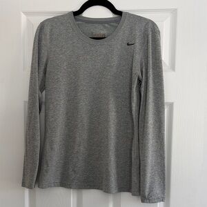 Nike Heather Gray Long Sleeve Tee